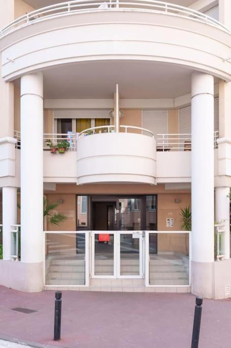 Le Bristol By Apirent #Climatisation #Terrasse #Central Κάννες Εξωτερικό φωτογραφία